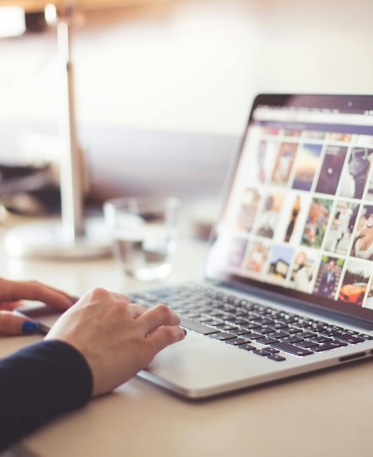 Szybki internet – najważniejsze wyposażenie współczesnego mieszkania