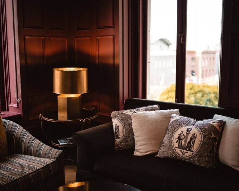 Gdy liczy się komfort i przestrzeń: wybór idealnej kanapy rozkładanej