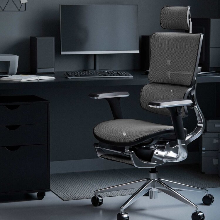 Krzesło, które naprawdę robi różnicę. Dlaczego dobry fotel biurowy to podstawa zdrowej pracy?