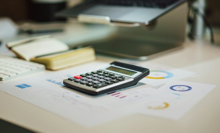 1 hektar – ile to kilometrów? Wyjaśnienie i kalkulator online