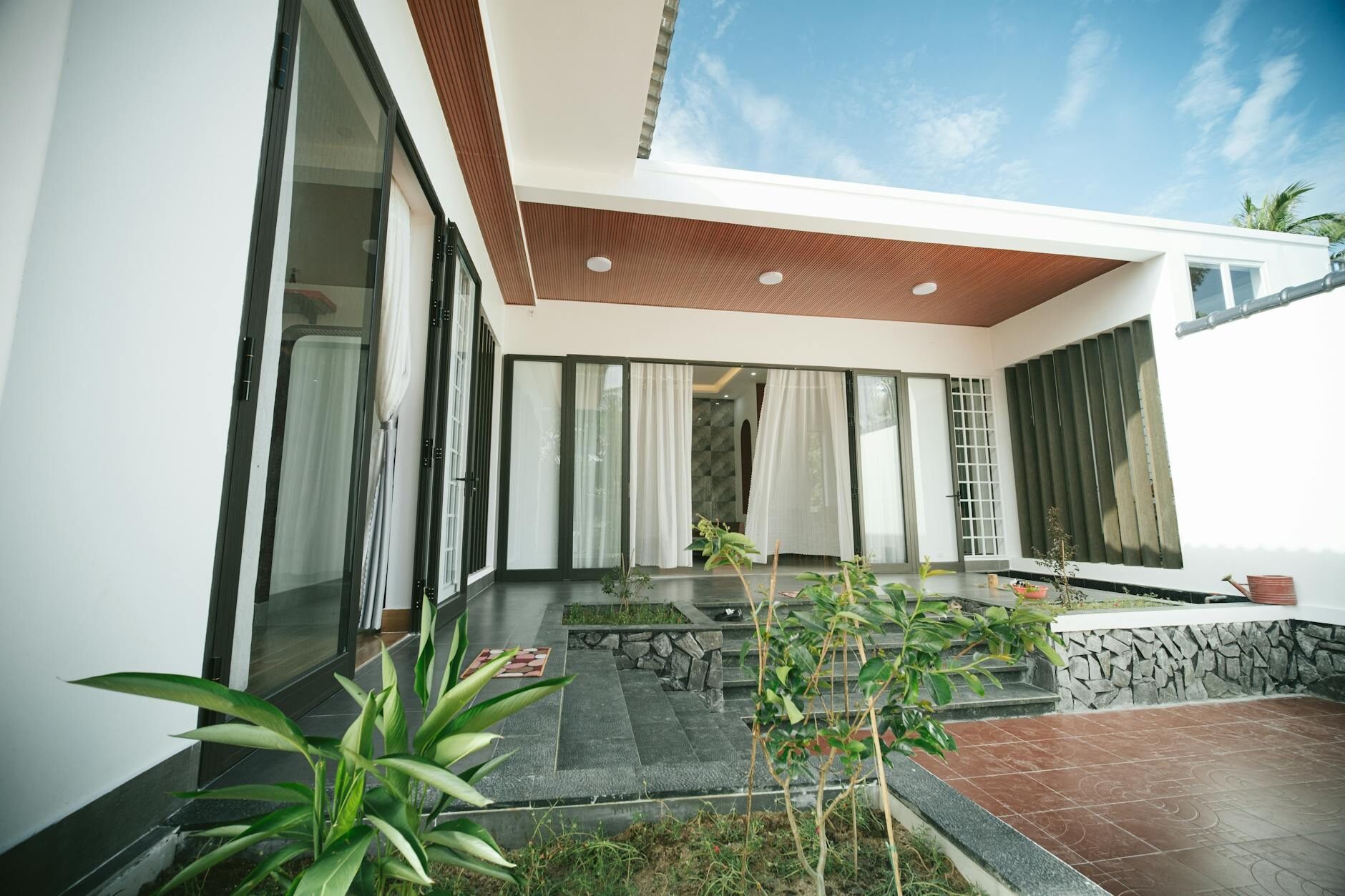 Systemy drzwi tarasowych w praktyce. Różnice, które warto znać przed zakupem