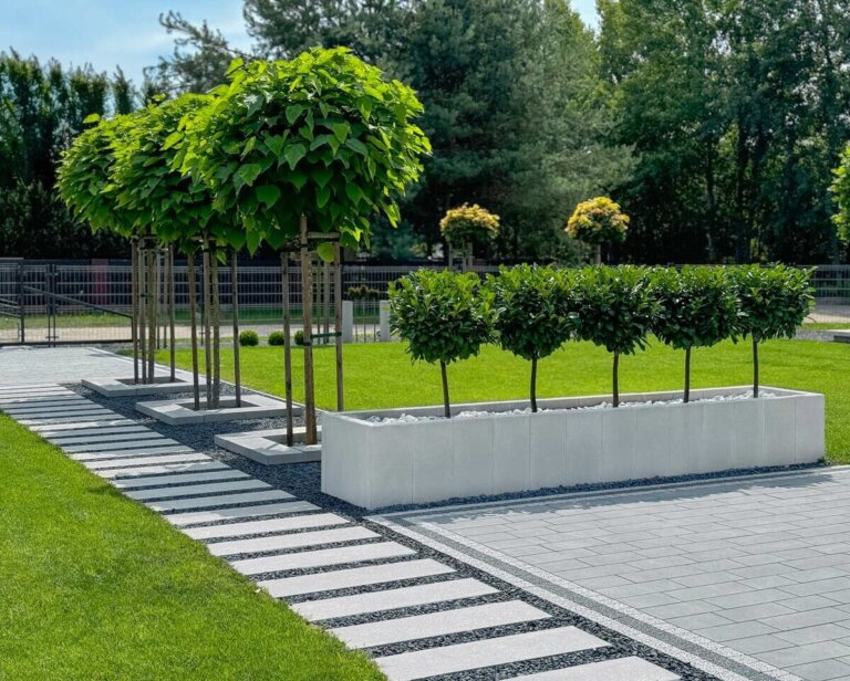 Jak zaprojektować ogród z wykorzystaniem elementów betonowych?