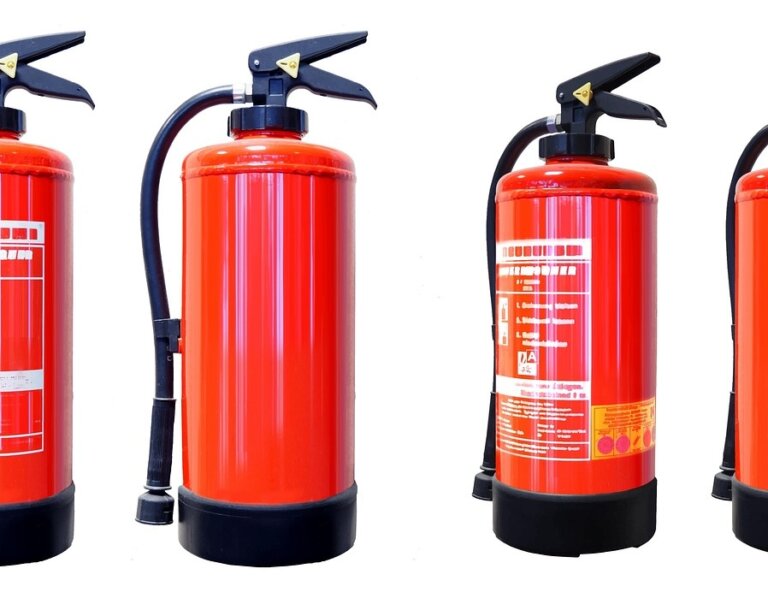 Kiedy warto zaopatrzyć się w gaśnicę proszkową o wadze aż 6 kg?