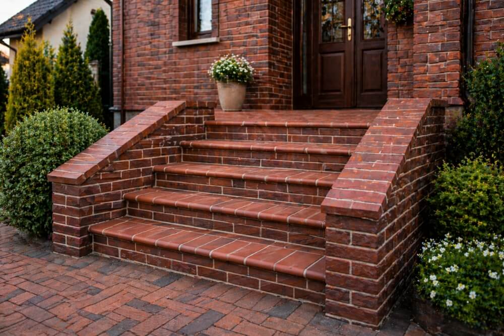 schody zewnętrzne wykonane z klinkieru