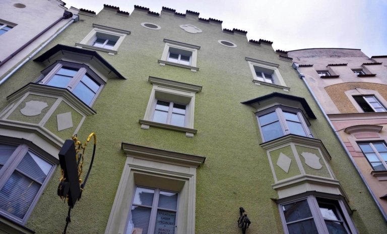 Malowanie elewacji agregatem w 2026 roku – trendy, techniki i najczęstsze błędy